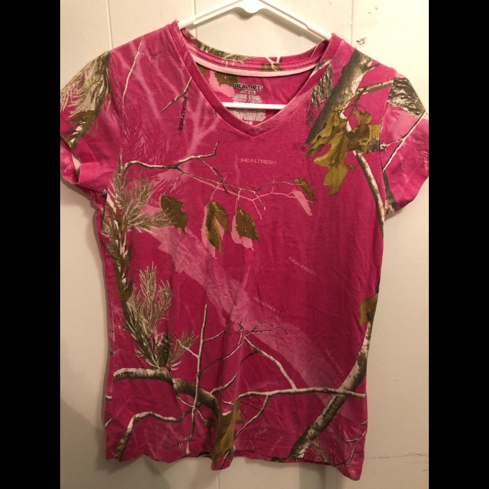 Women’s camouflage t-shirt